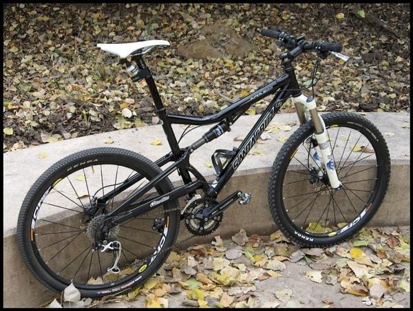 2009 Santa Cruz Superlight  Black
