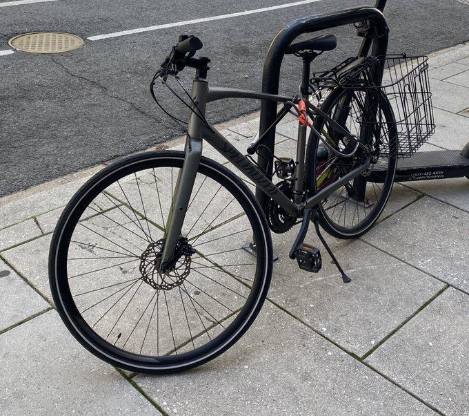 2020 Specialized Sirrus Silver, gray or bare metal