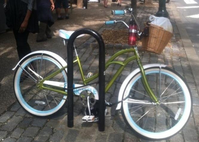 Felt Cruiser (Claire - 1 speed)  Black