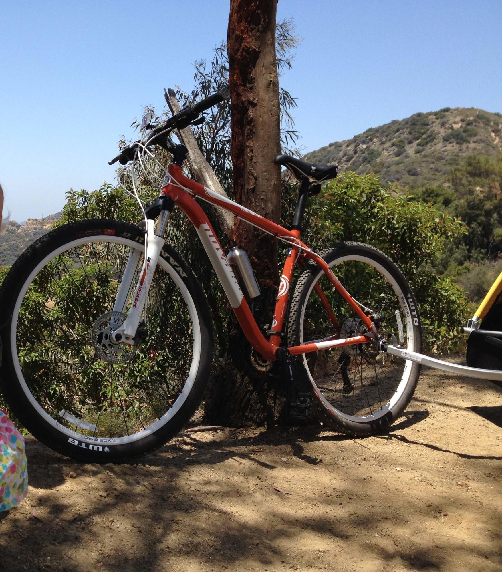 2012 Novara 6061 Orange