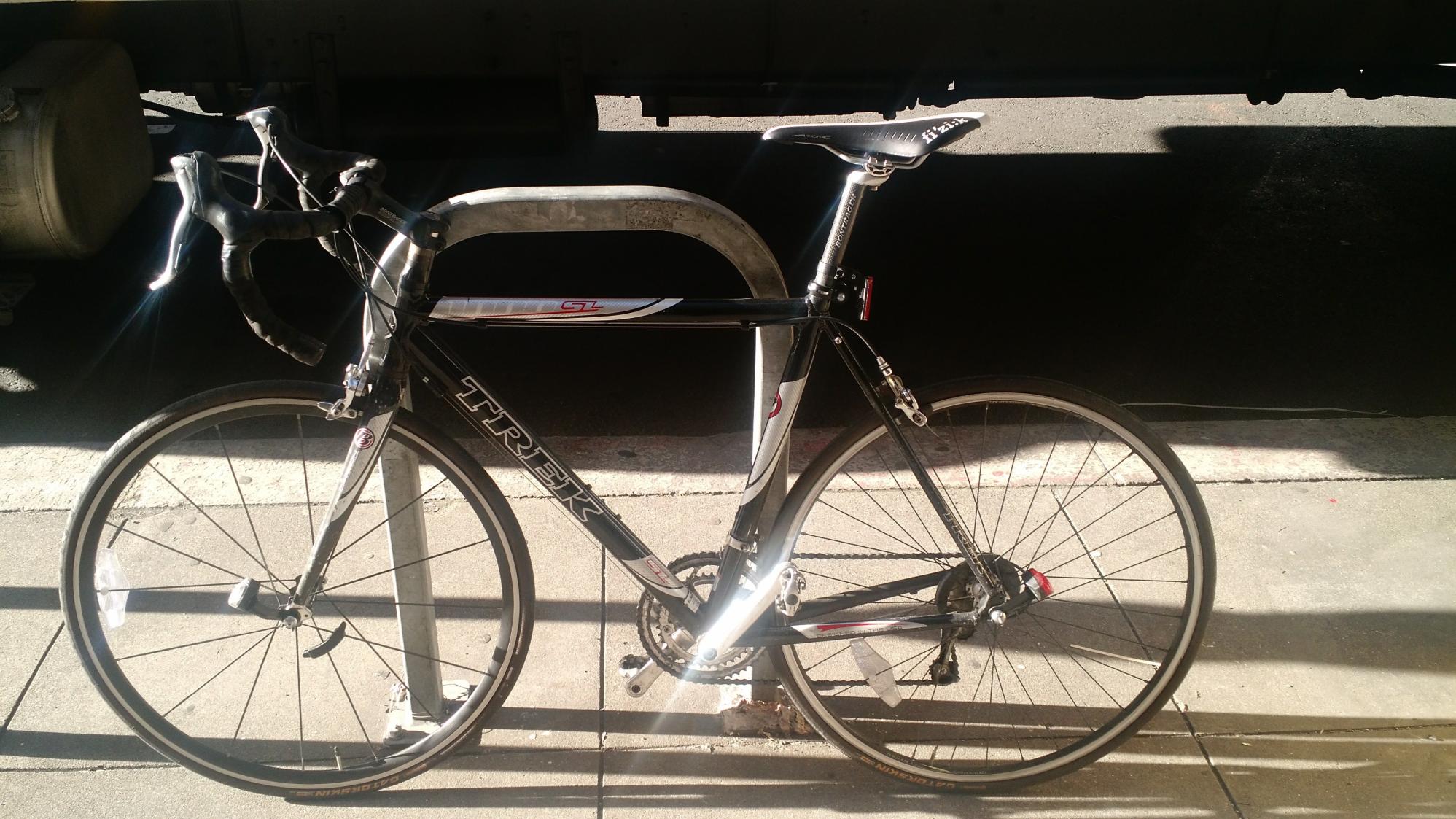 Trek 1200 Black