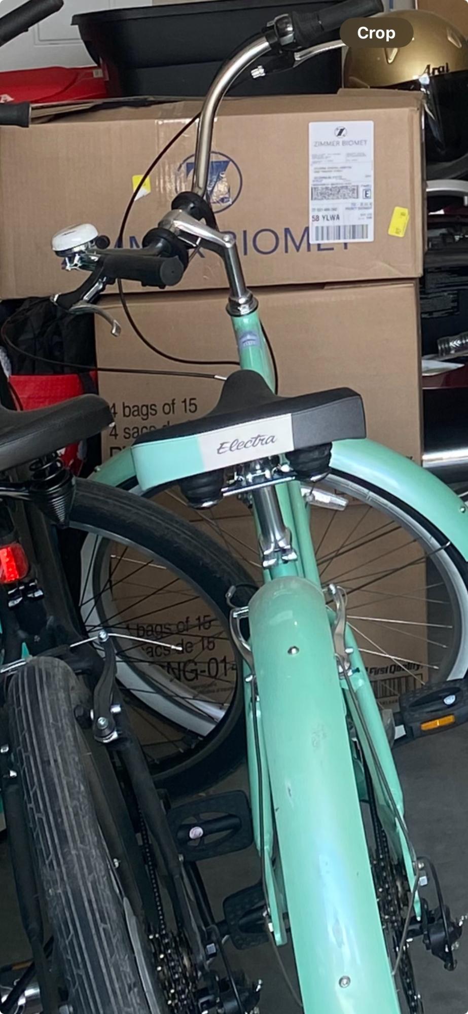 2021 Electra Lux 7D Green