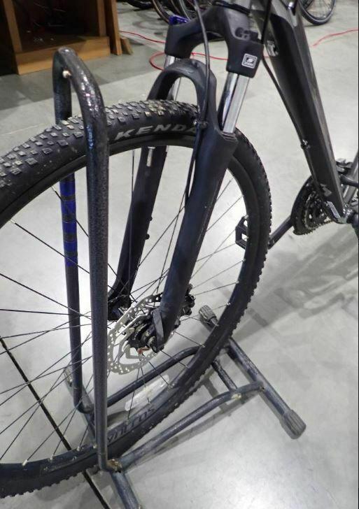 2024 SCOTT Sub Cross 20 Silver, gray or bare metal
