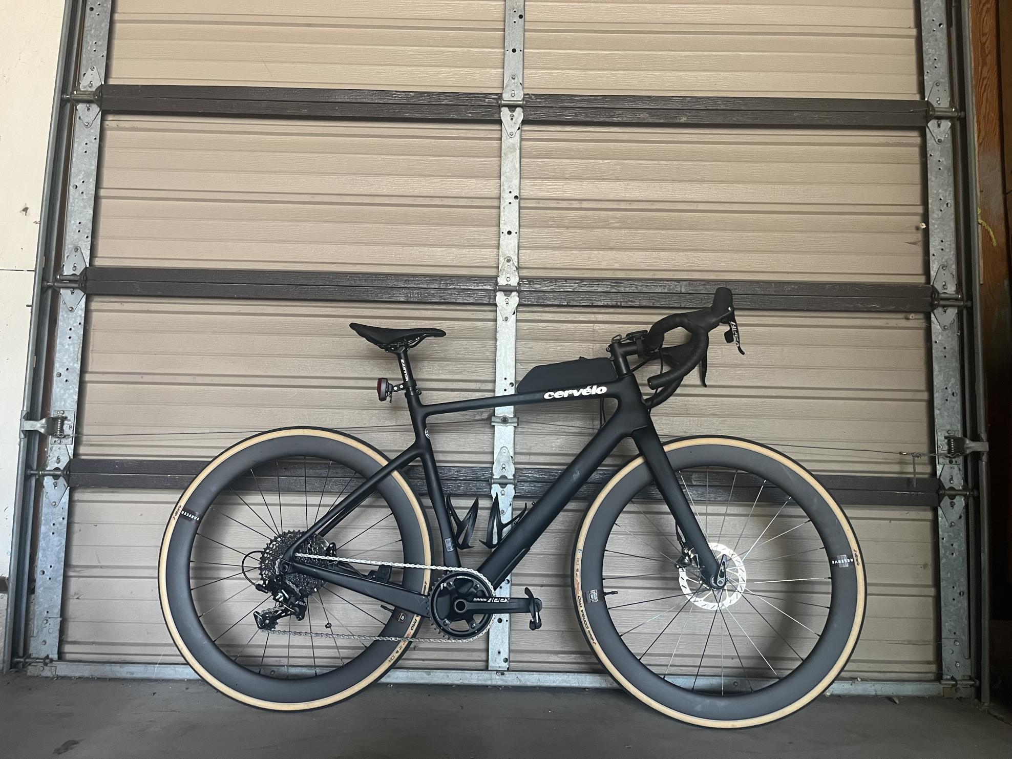 2023 Cervélo Aspero Black