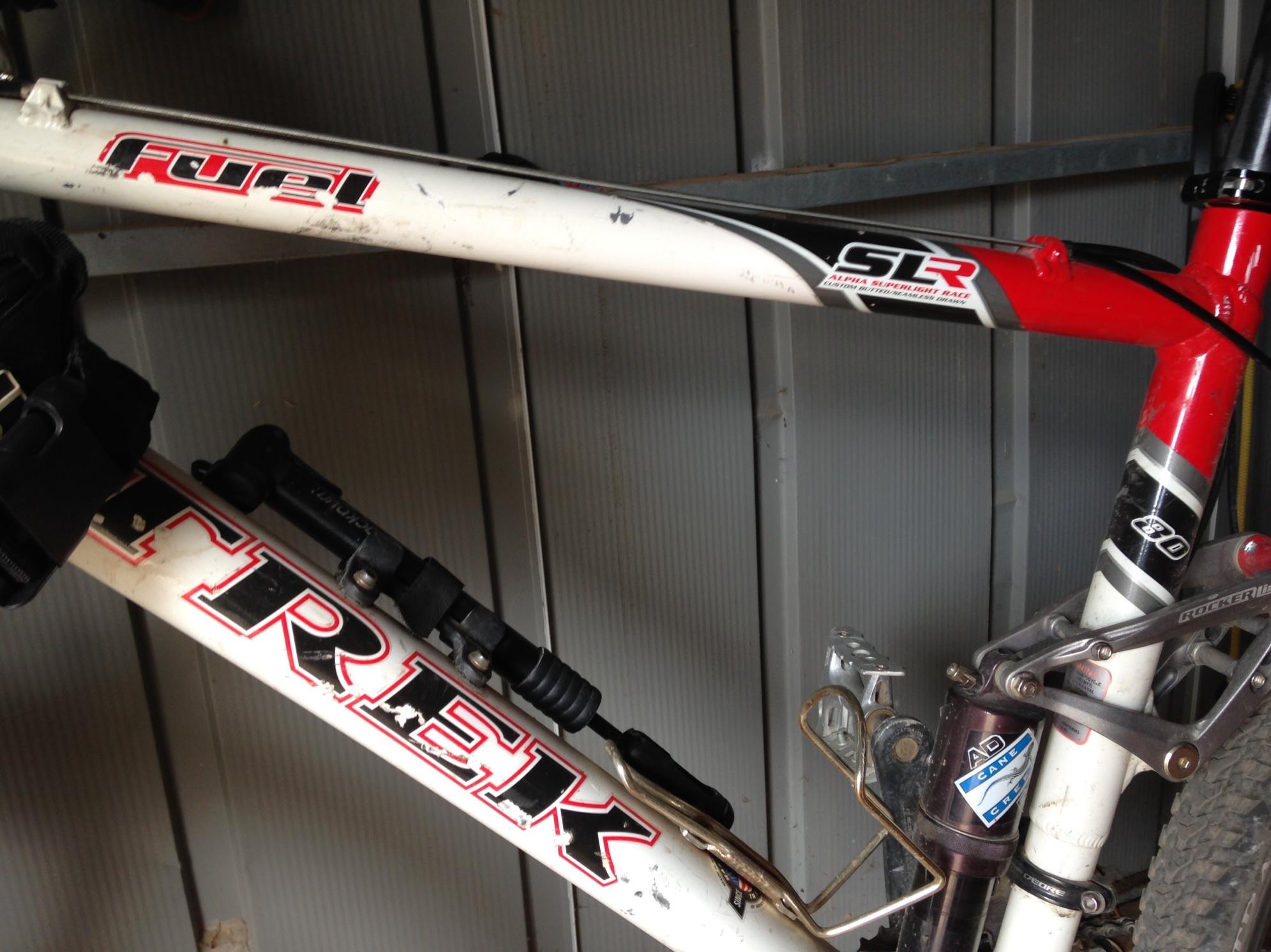 Trek Fuel 80 White and Red