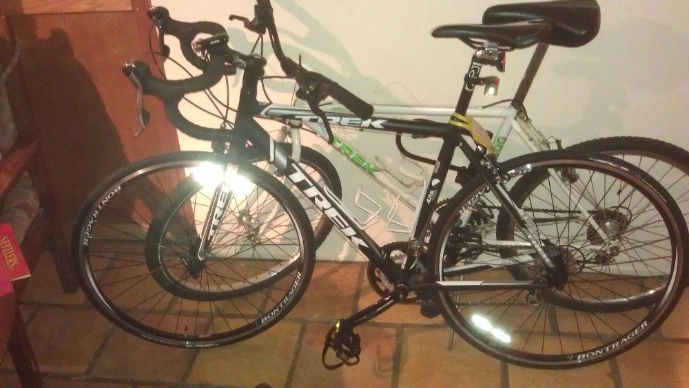 2011 Trek Alpha 1.5  Black