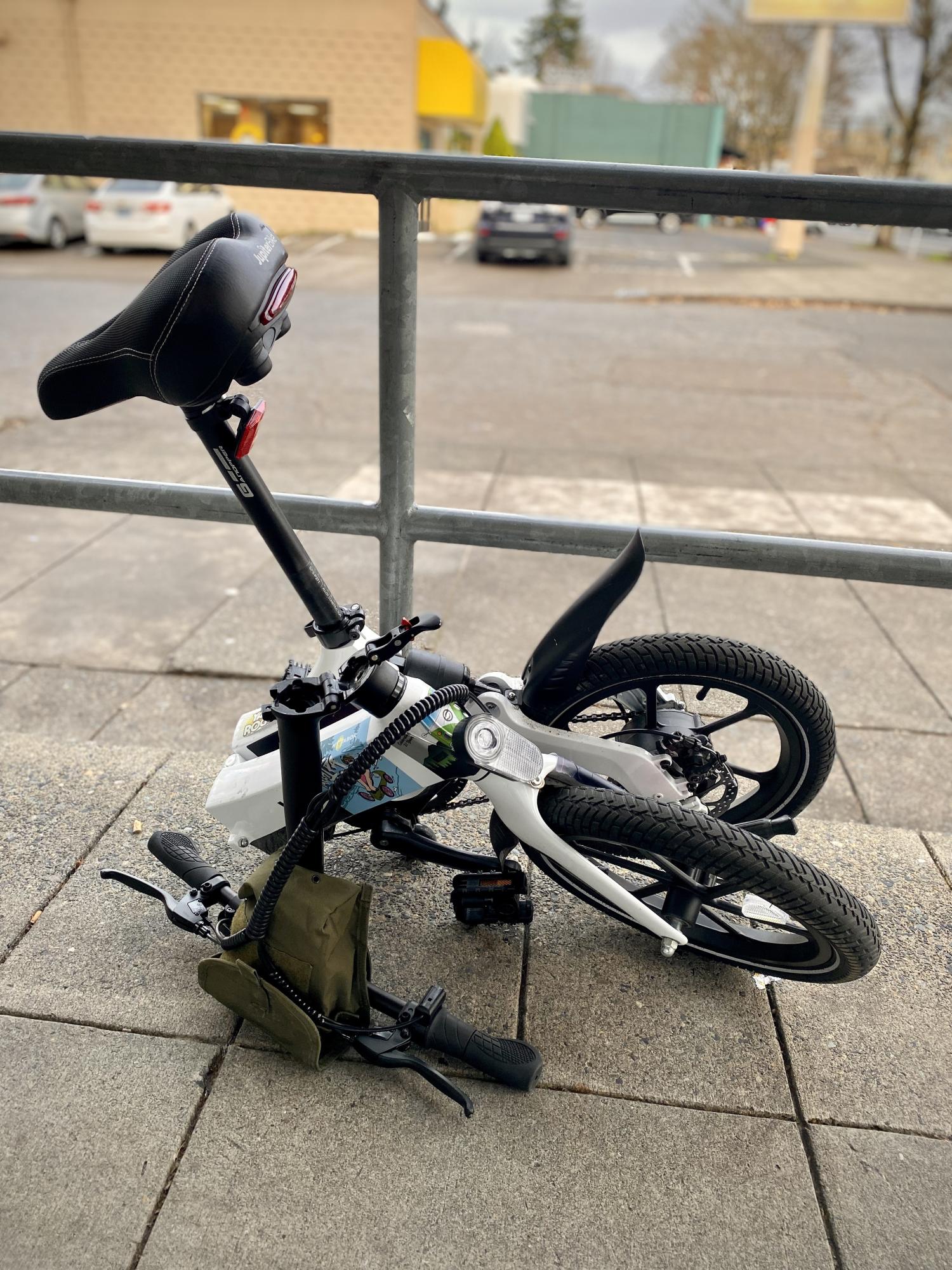 2021 JupiterBike X5 White and Stickers tape or other cover-up