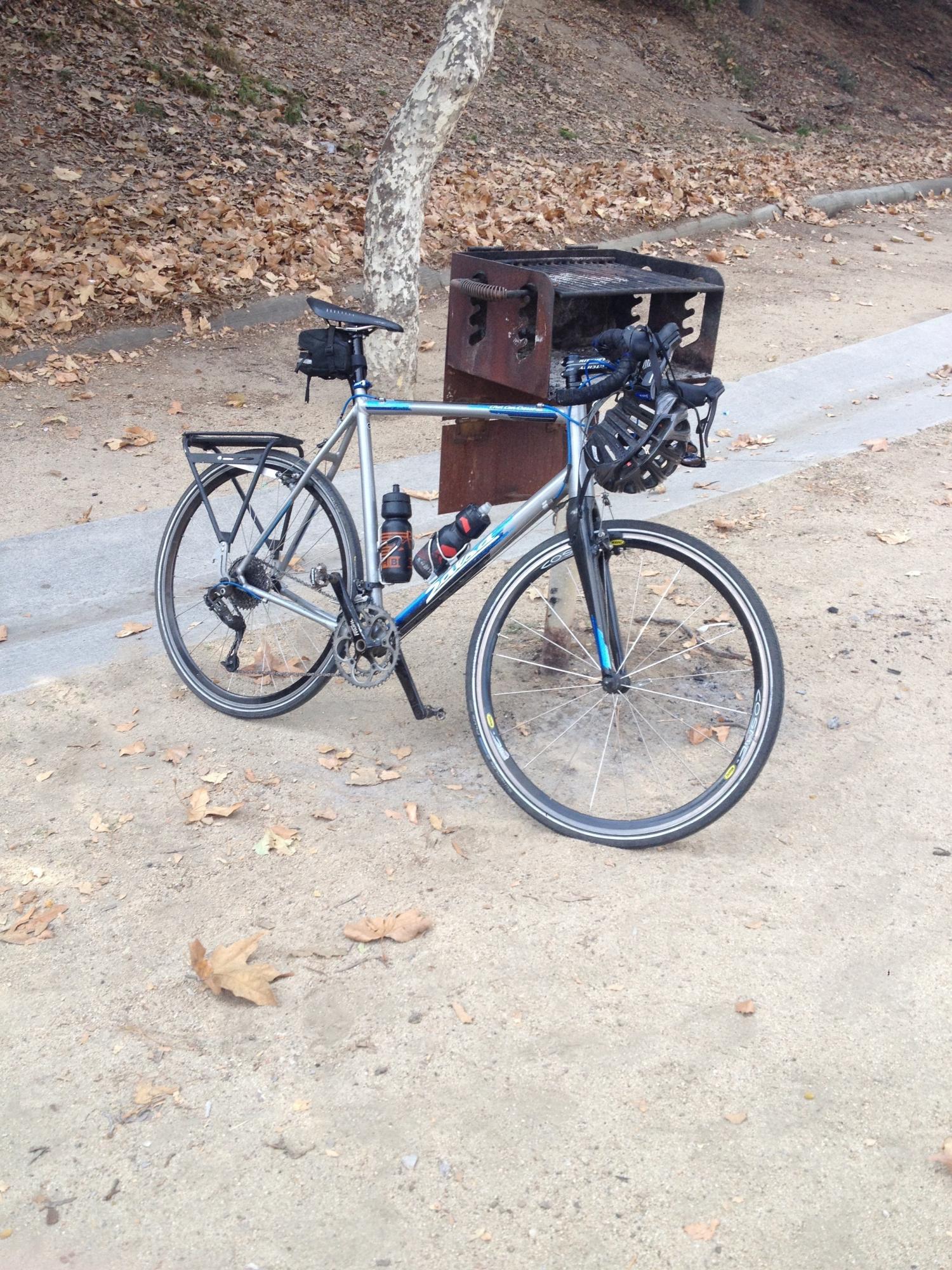 2011 Salsa Chili Con Crosso Silver or Gray