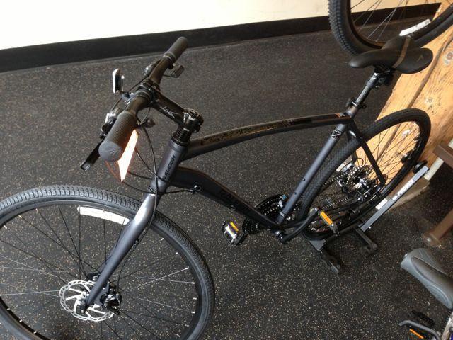 2013 Raleigh Misceo 2.0  Black