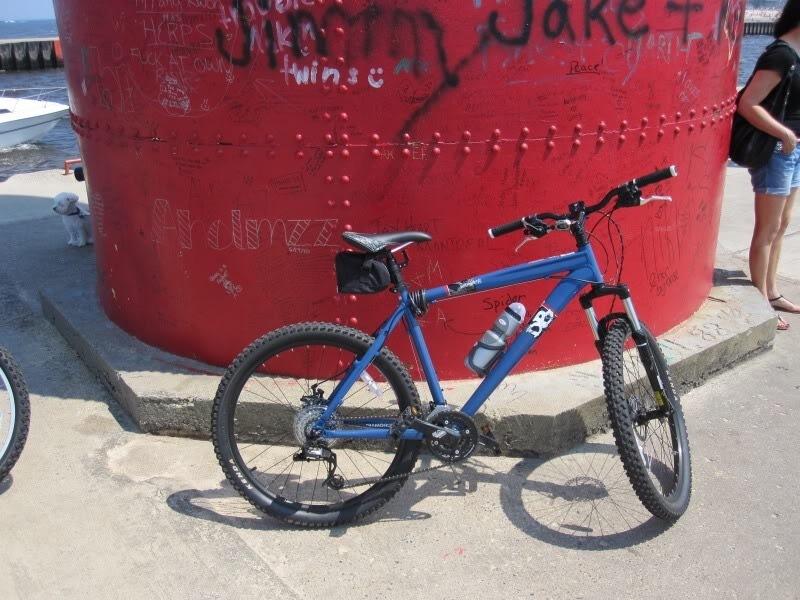 2009 Diamondback Response XE Blue