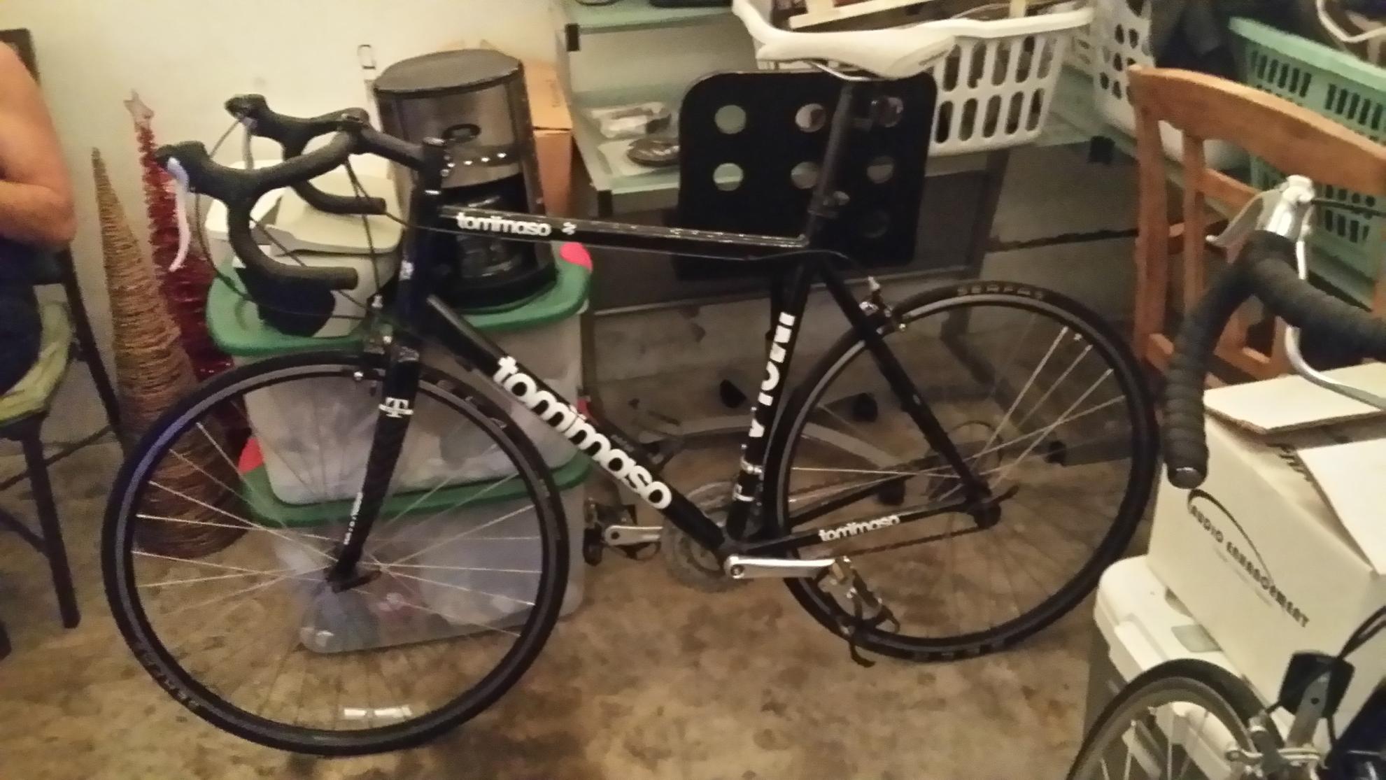 Tommaso 64cm Imola Road Bike Black and White