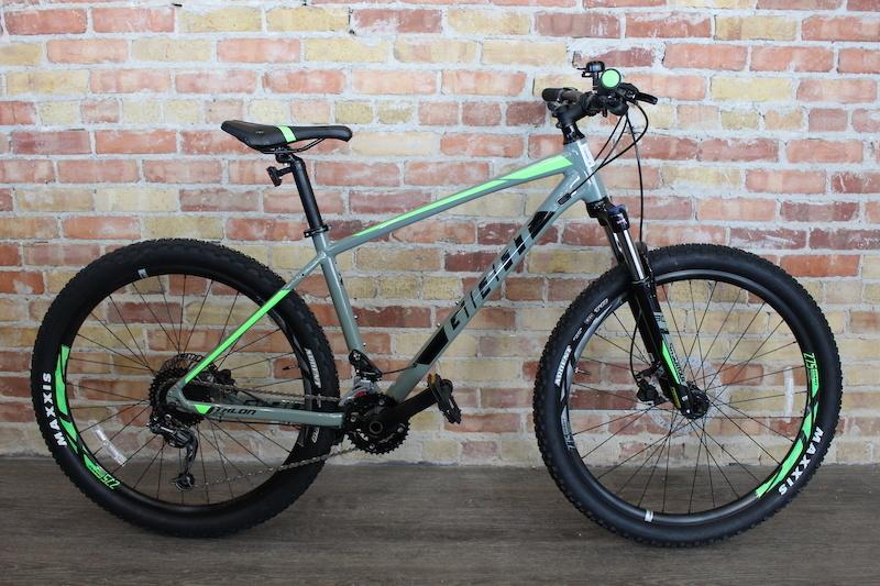 2019 Giant Talon 2 Silver, gray or bare metal