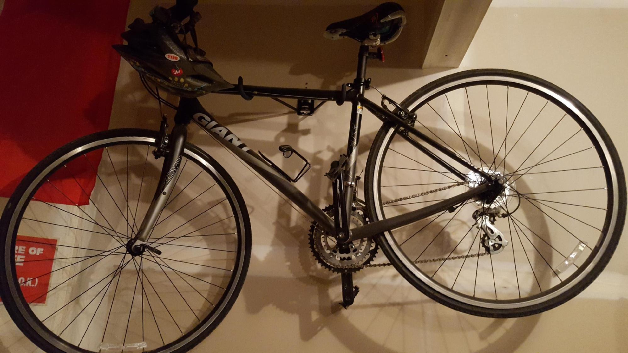 2009 Giant 296002 09' FCR 3 Black