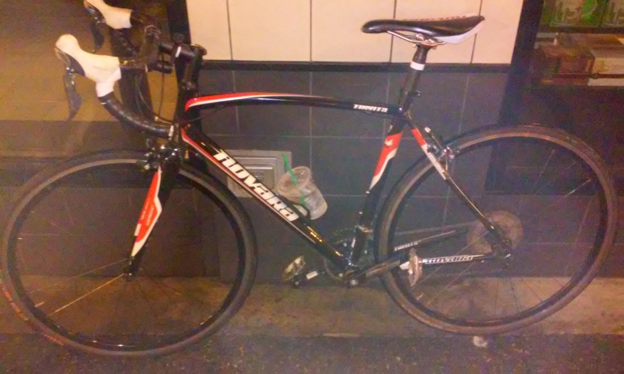 2013 Novara Trenta   Black, Red, and White