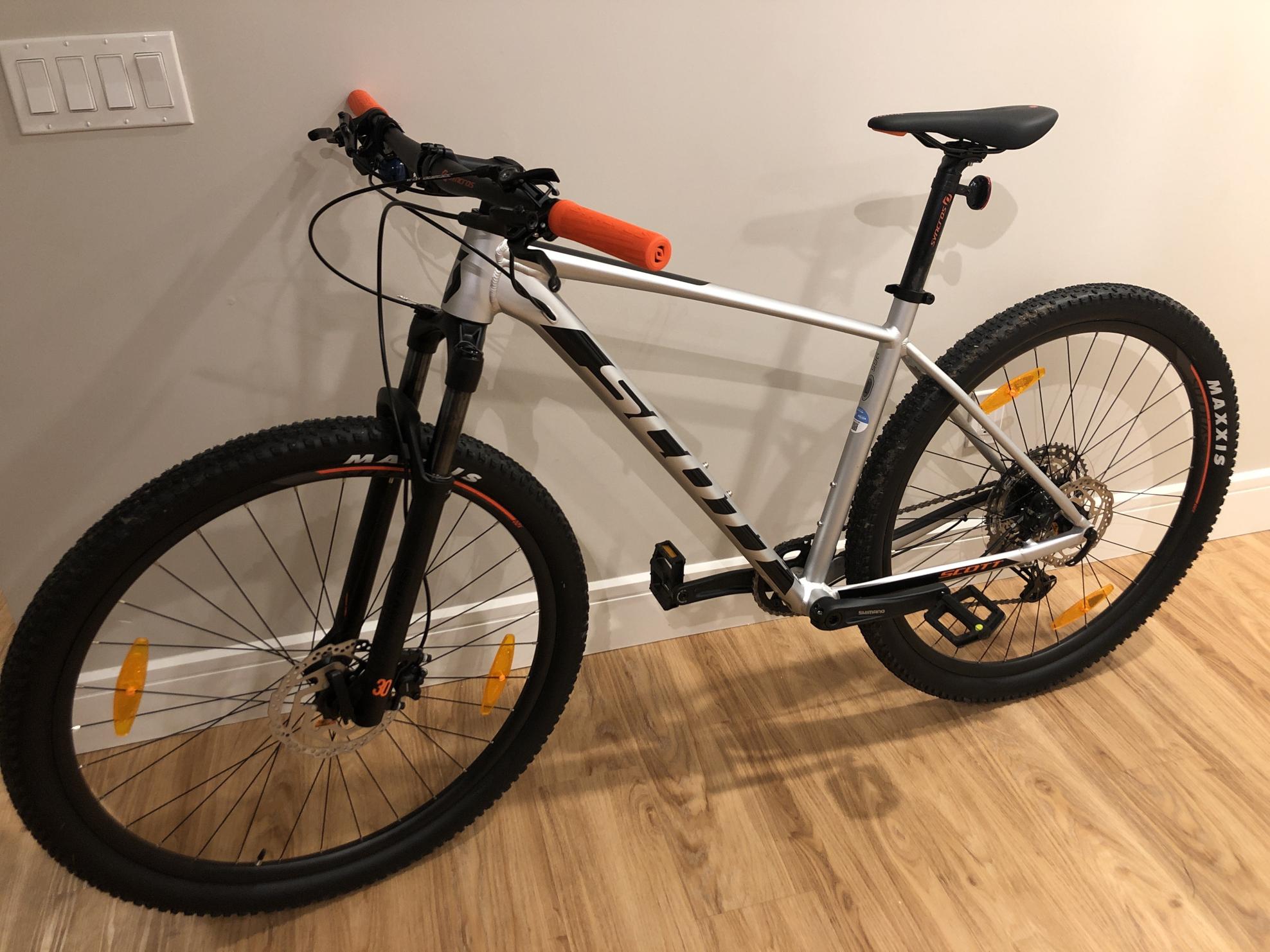 2020 SCOTT Scale 965 None Large Black