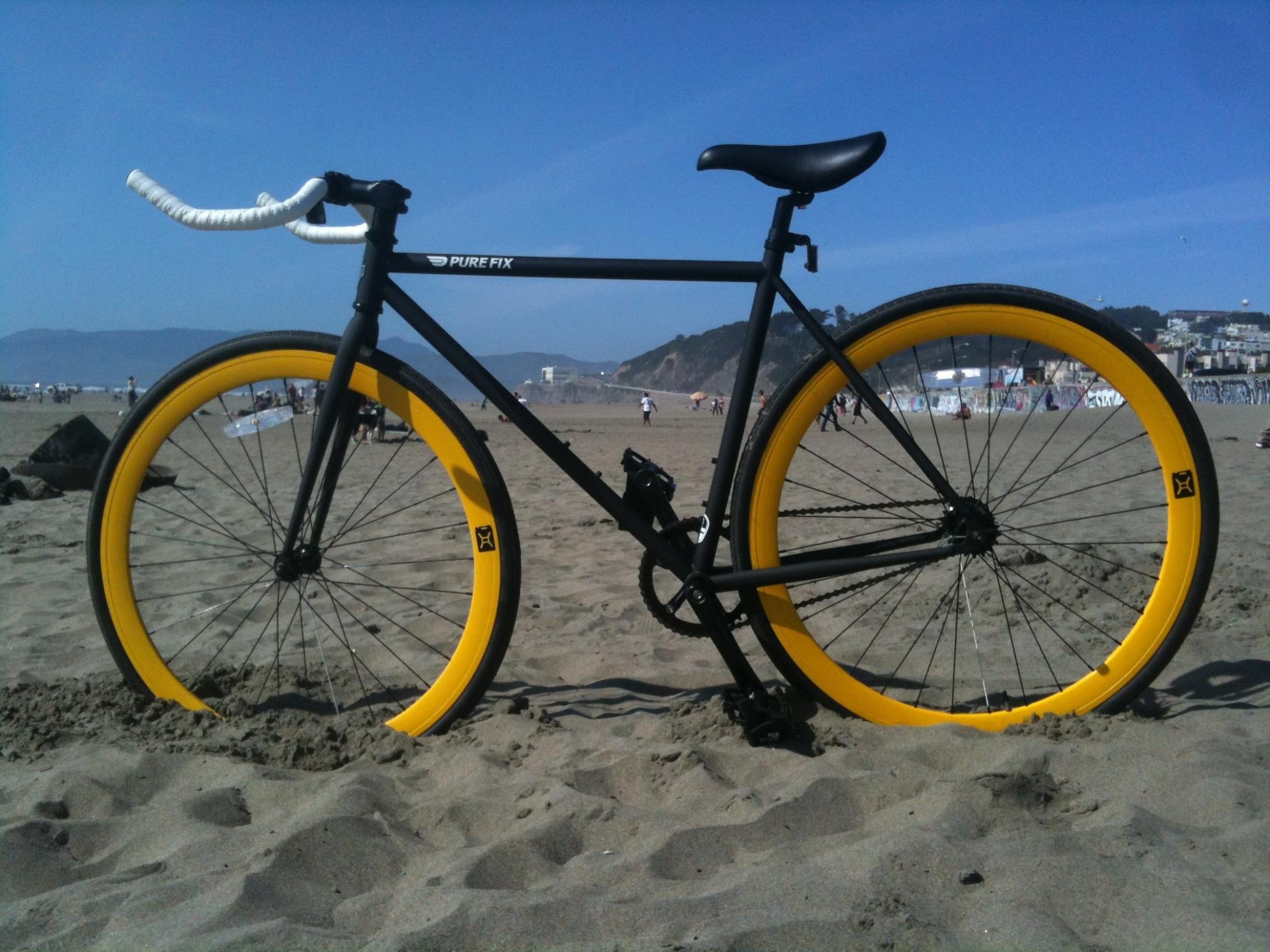 2014 Pure Fix Yankee Black