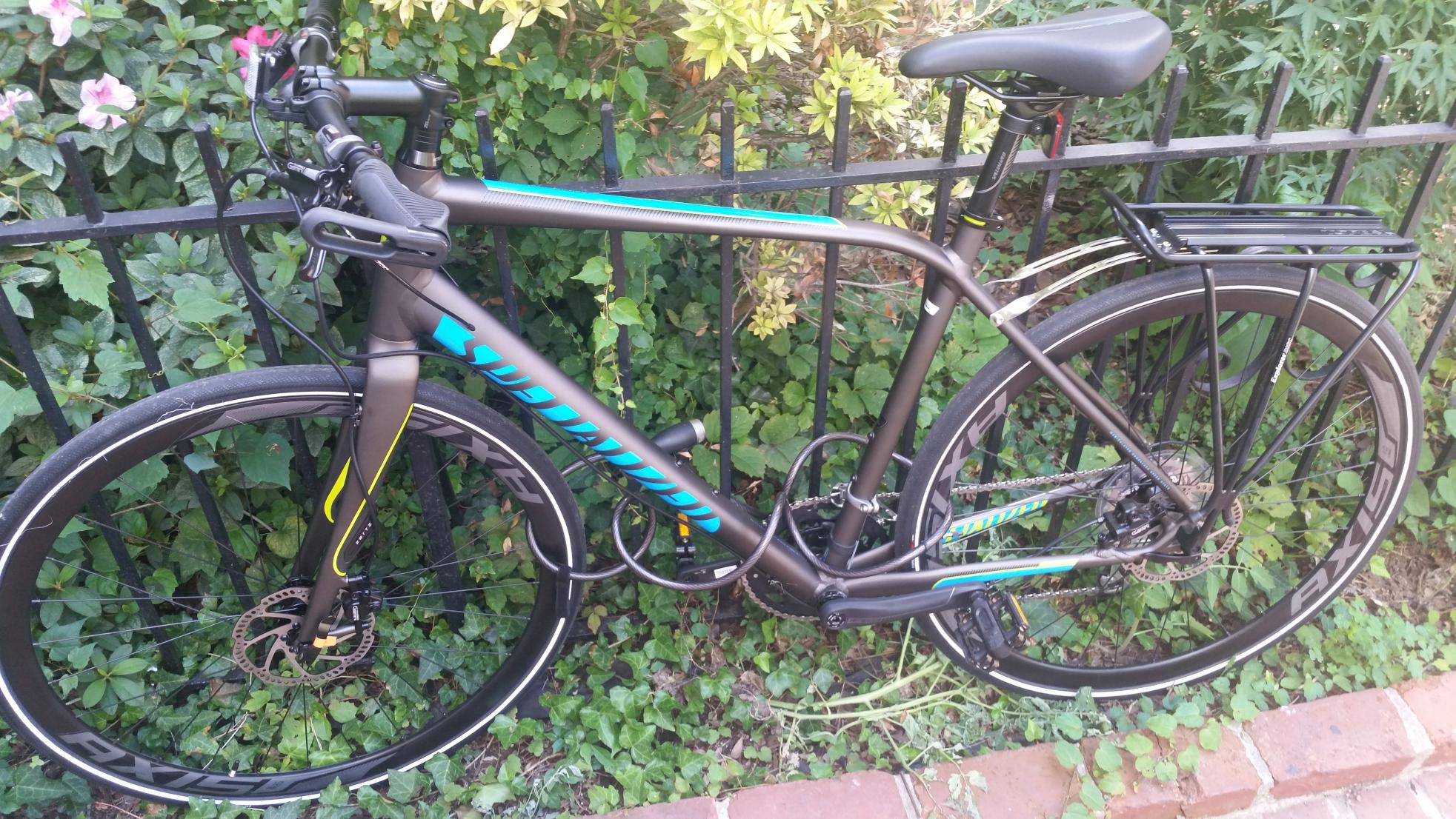 2015 Specialized Sirrus Comp Silver or Gray