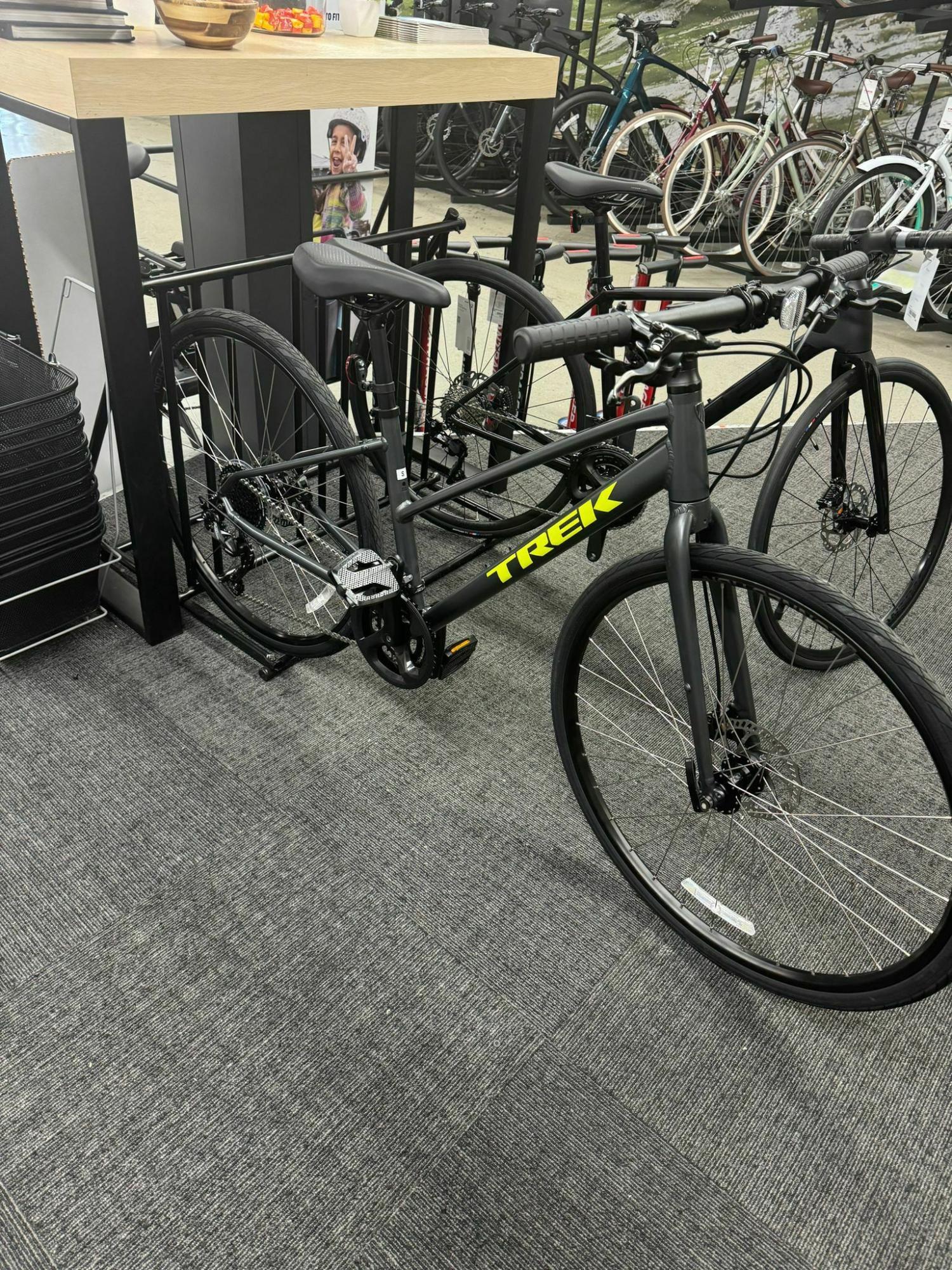 2023 Trek FX2 Silver, gray or bare metal
