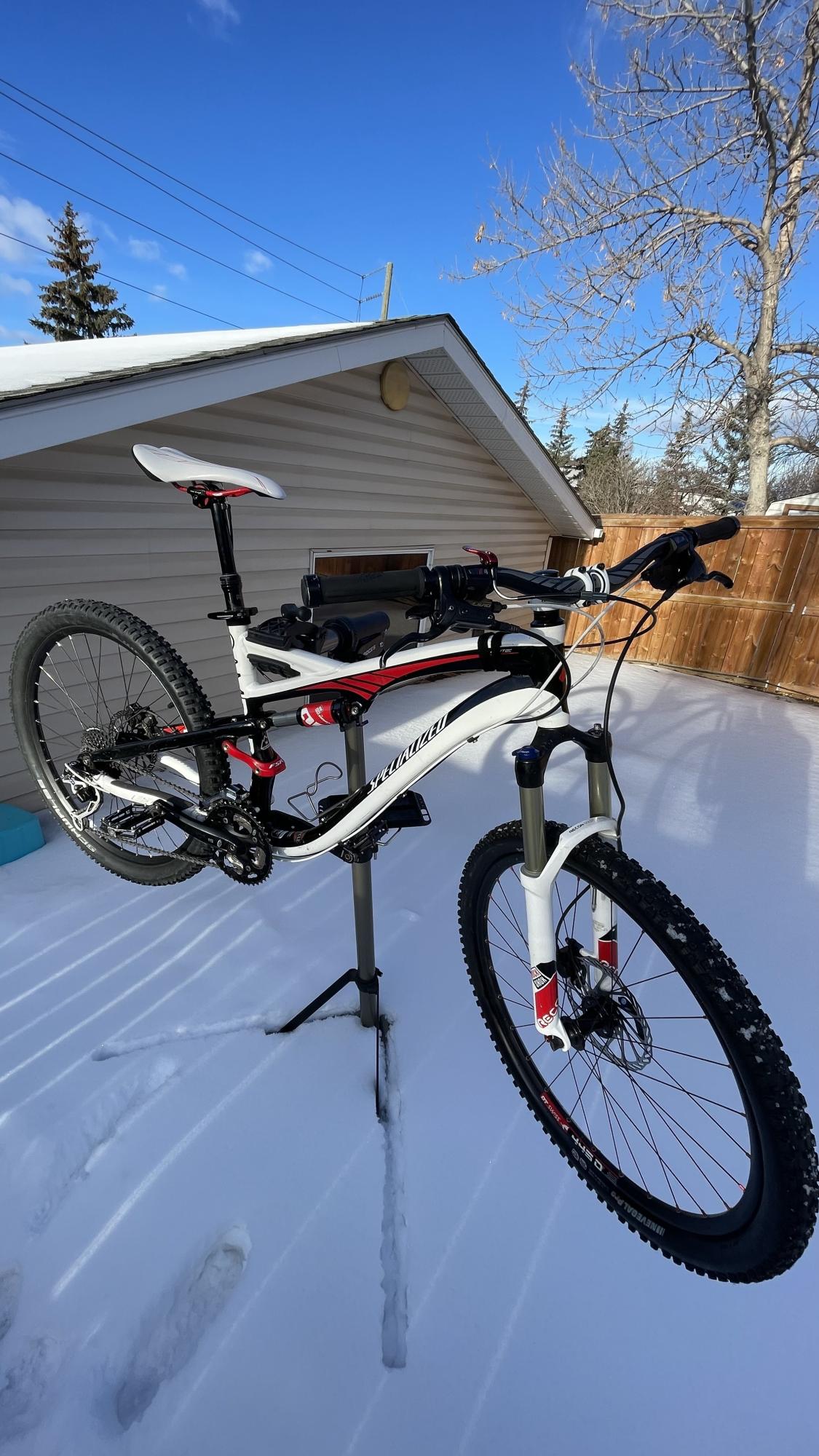 2020 Specialized Full suspension White
