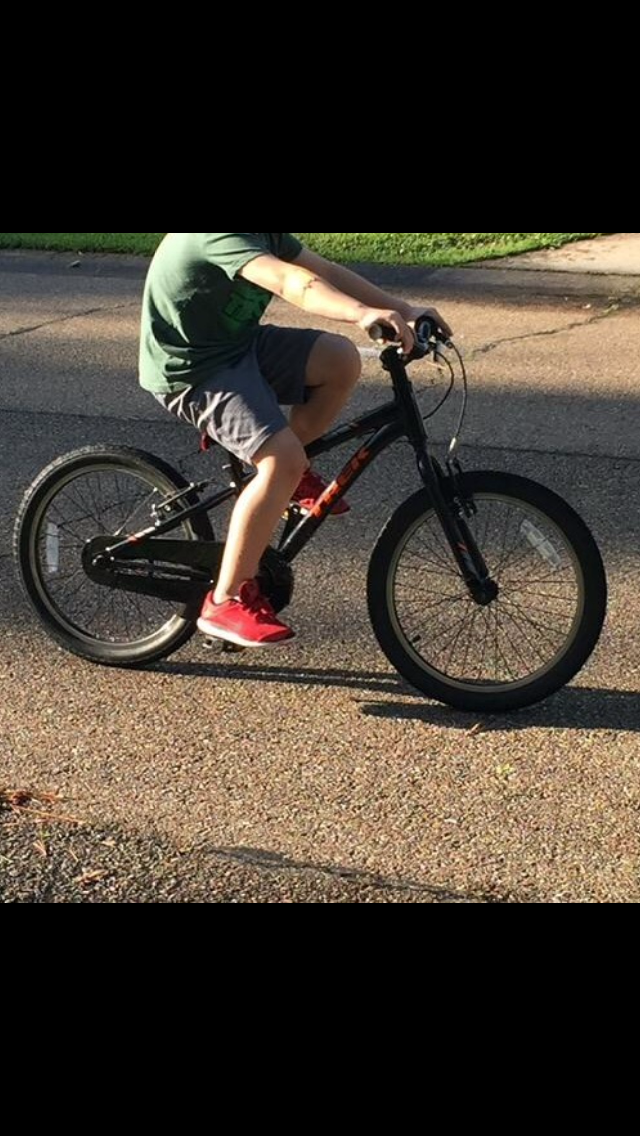 2016 Trek Precalibur Black