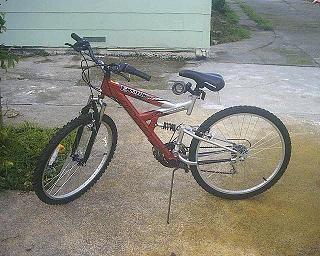 2007 Magna exitor  Black