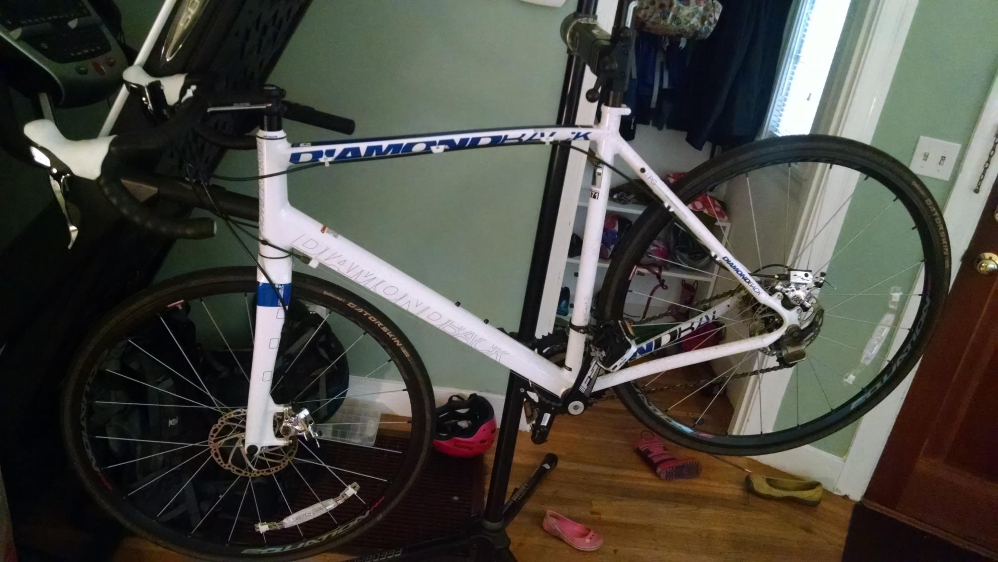 2014 Diamondback Century Sport Disc  White