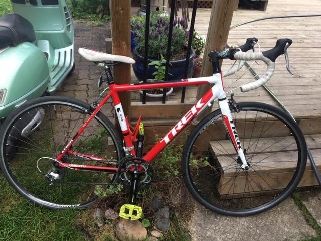 Trek 1.2 Red, White, and Black