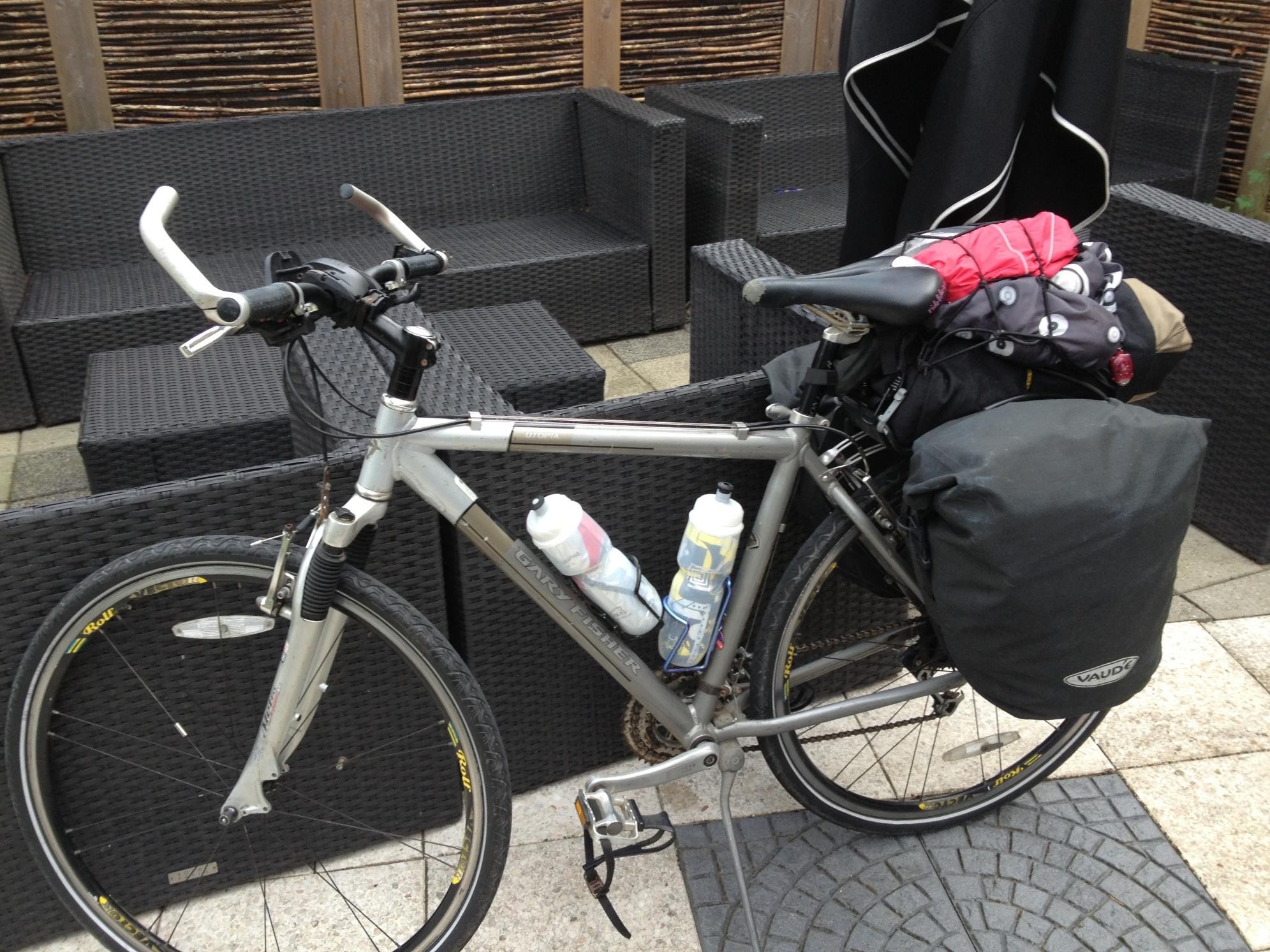 2000 Gary Fisher Silver or Gray