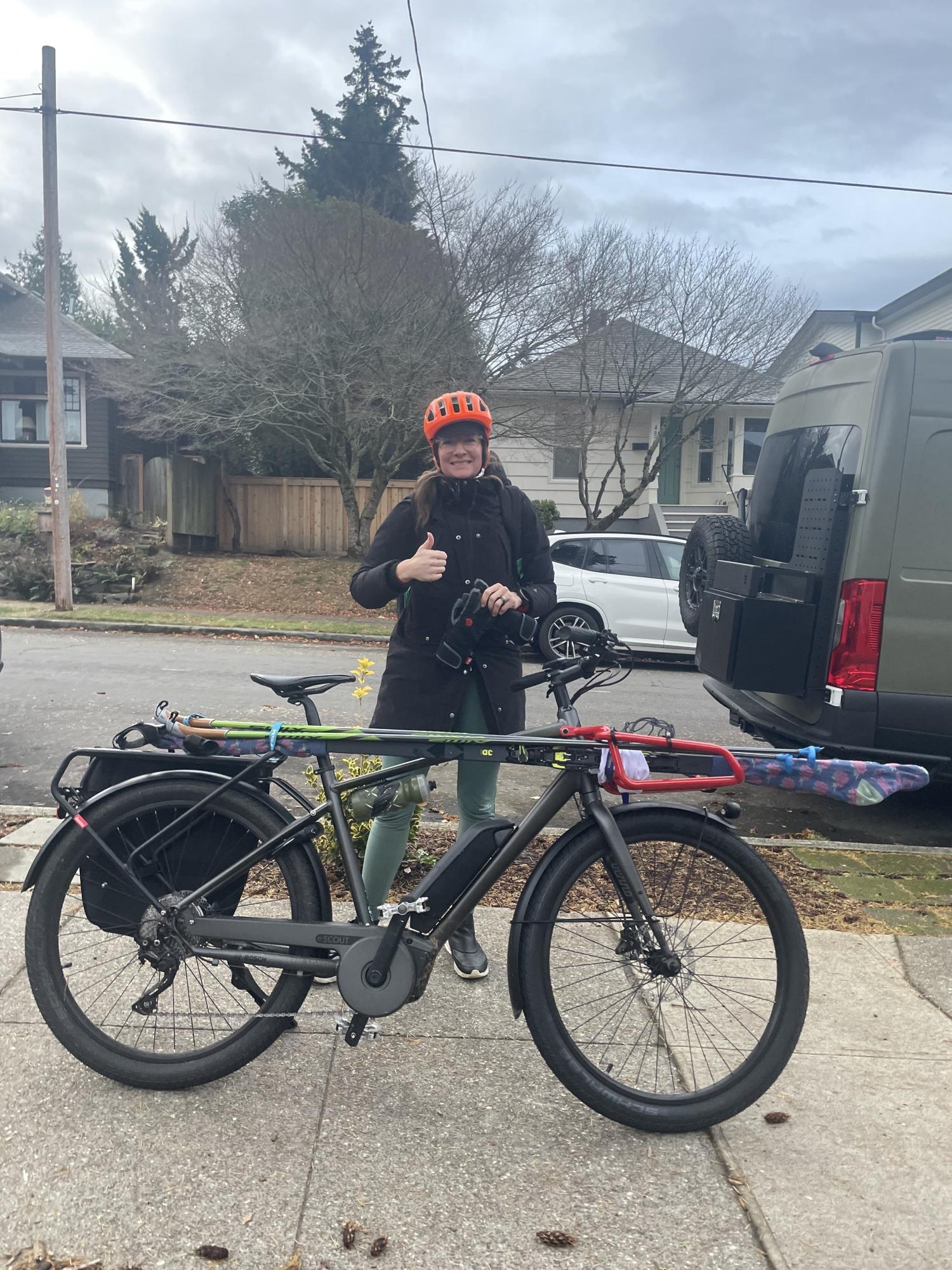 2022 Benno escout cargo bike (rear storage) Black