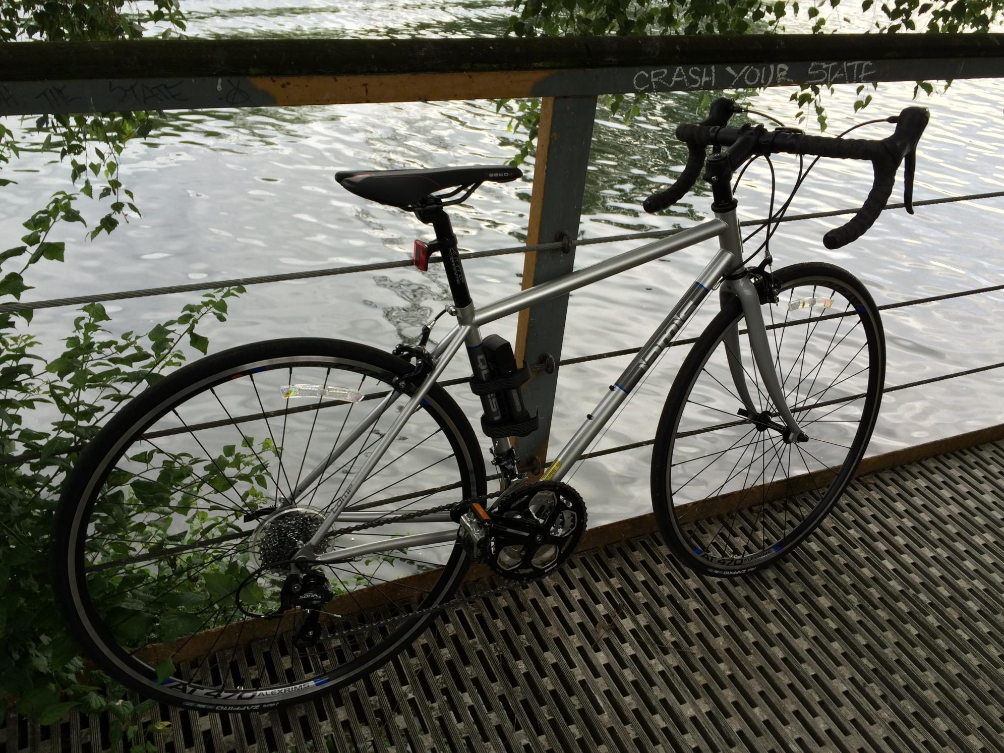 Jamis Quest Comp Silver or Gray