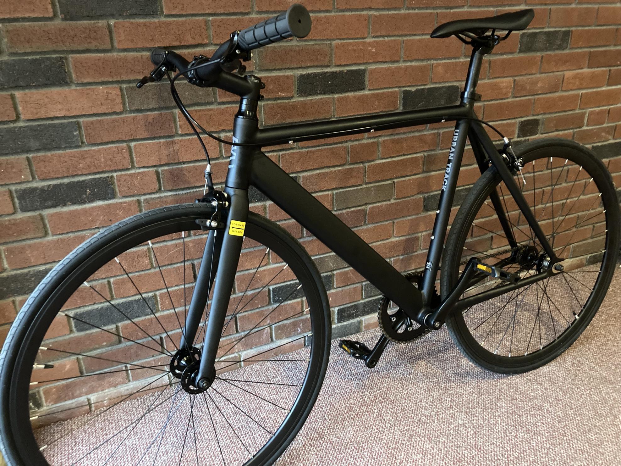 2022 6KU Urban Track Black