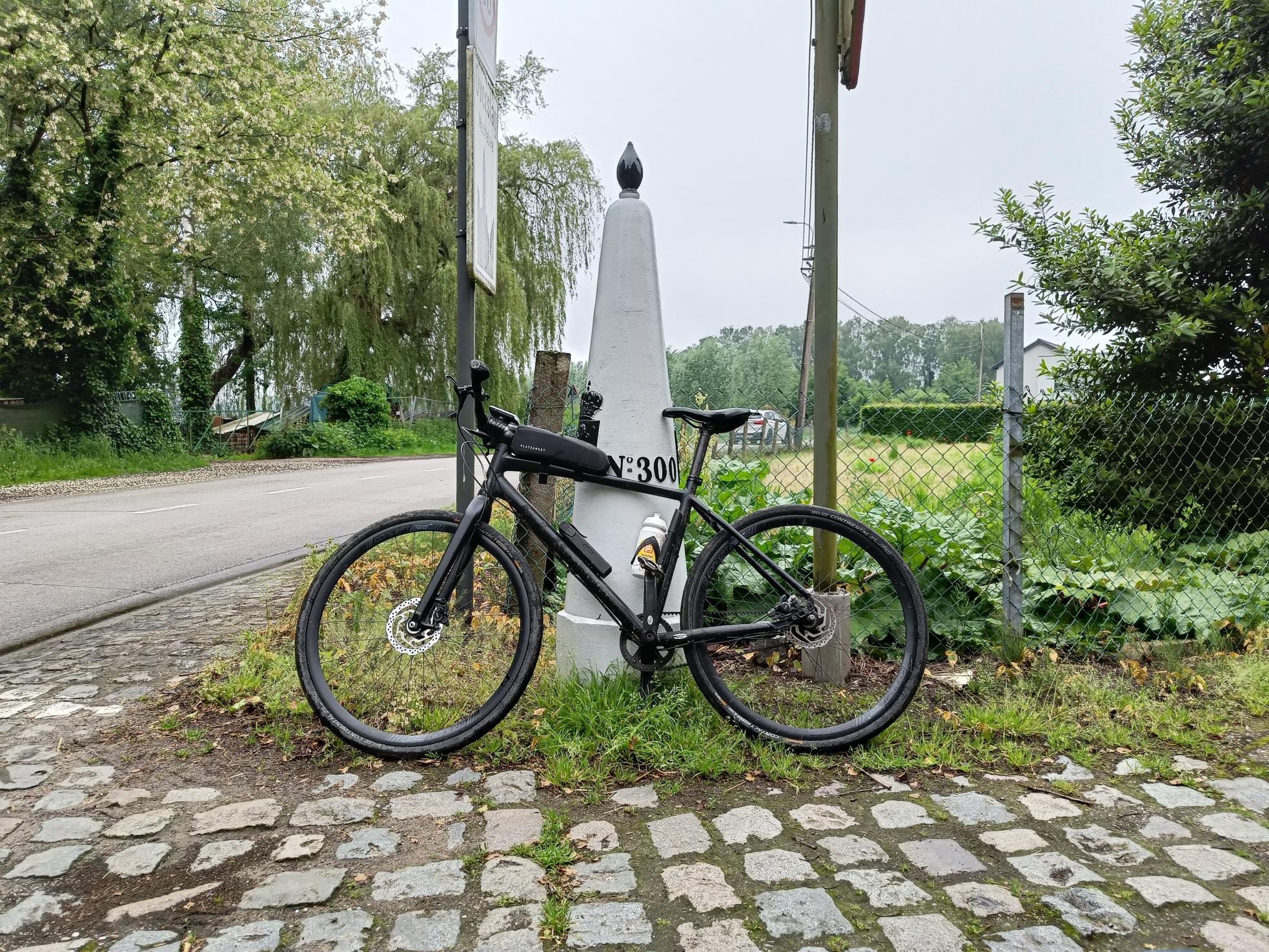 2018 Focus Planet Black