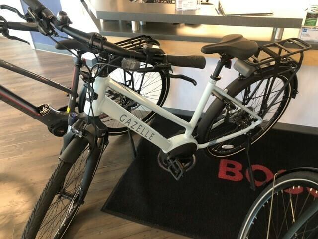 2022 Gazelle T9 White