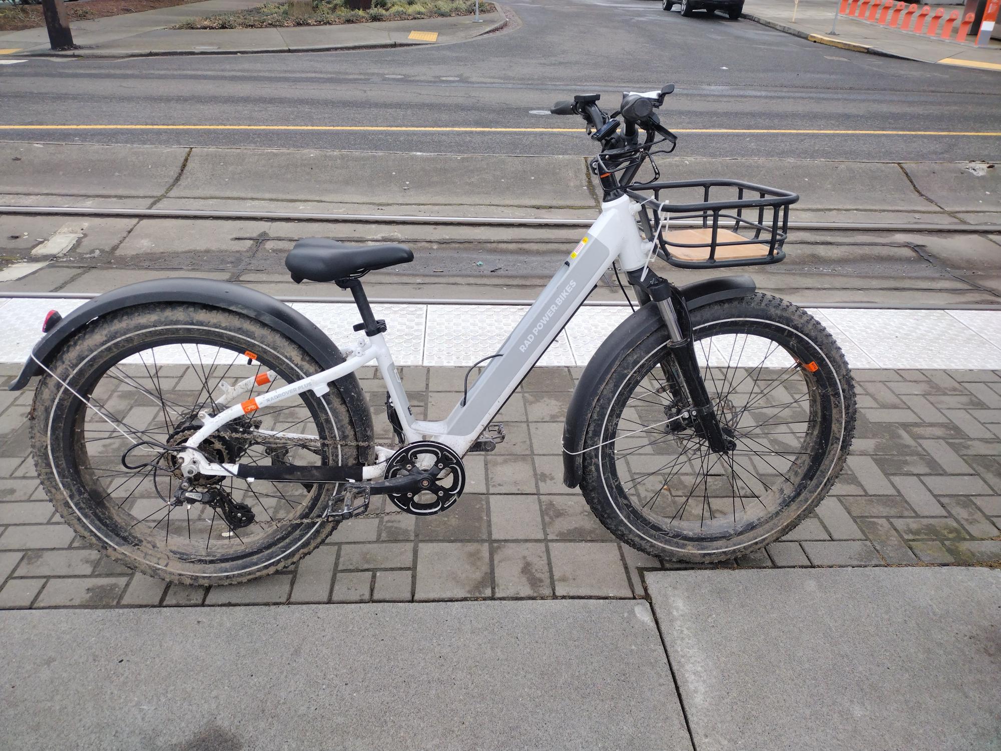 2023 Rad Power Bikes Radrover 6 plus White