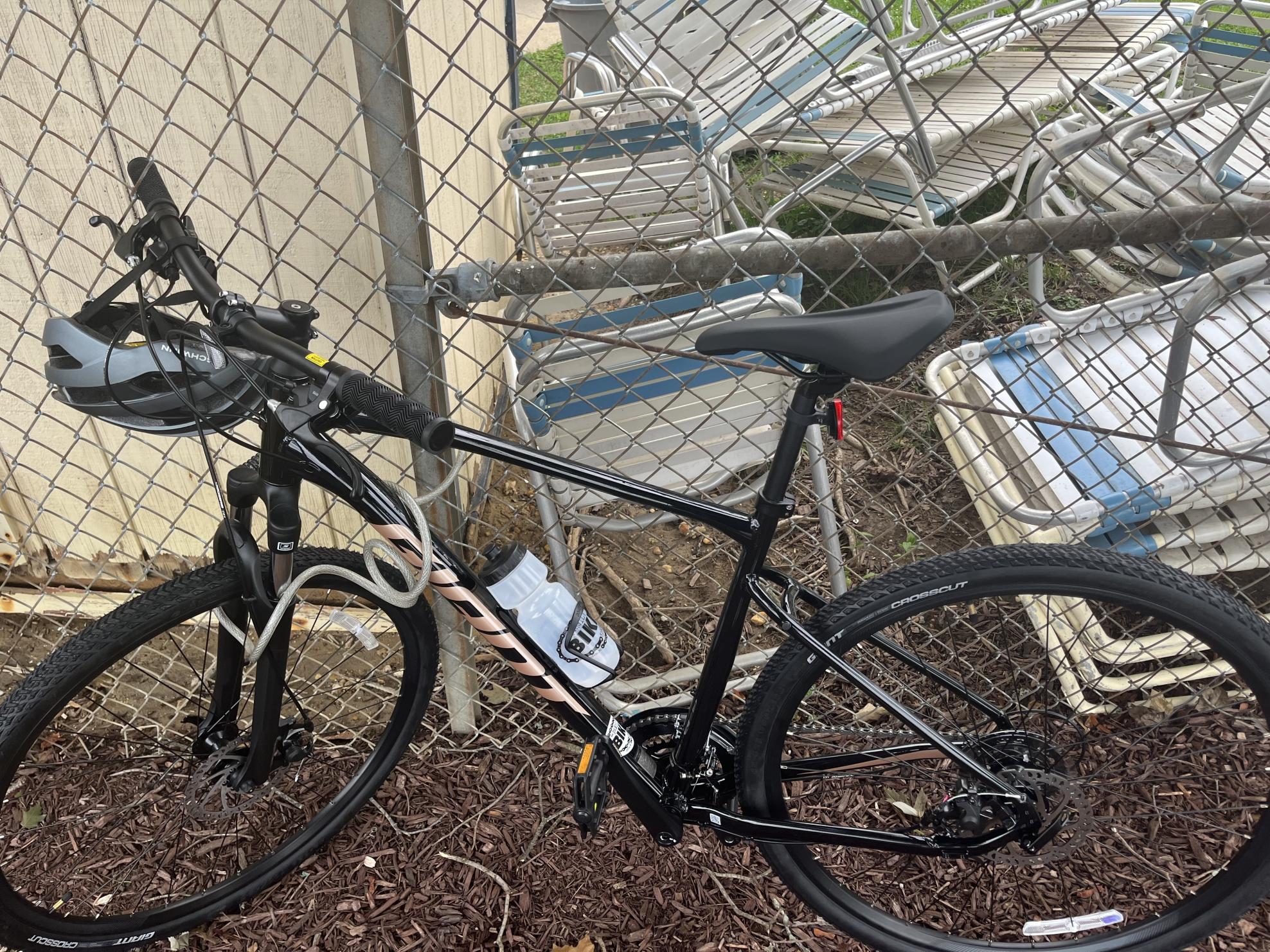 2024 Giant Roam Black