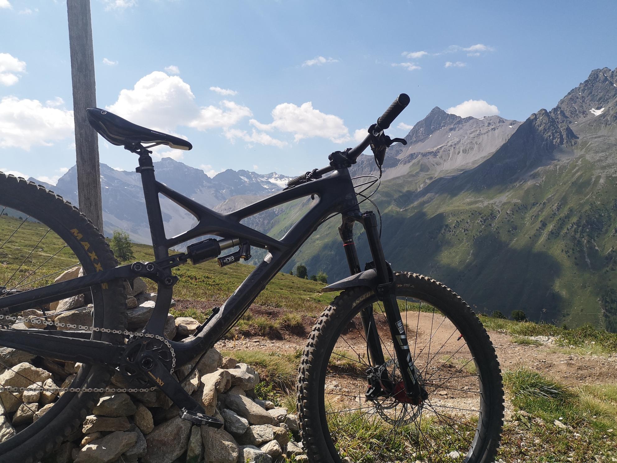 2014 Specialized Enduro Expert Carbon 29 Black