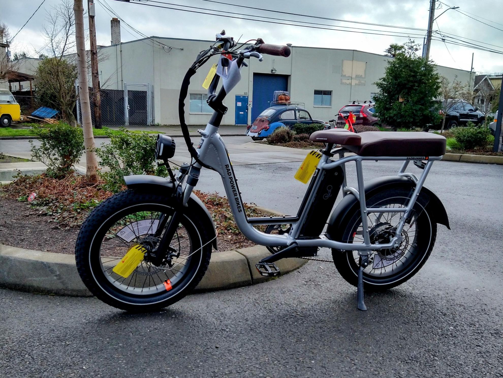 2022 Rad Power Bikes Rad runner plus Silver, gray or bare metal