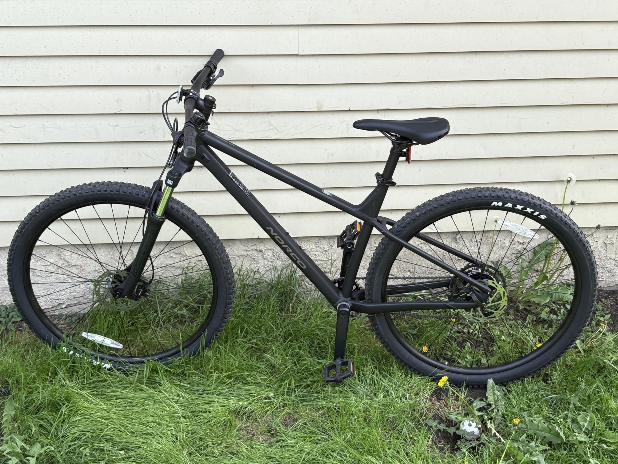 2025 Norco Bikes Black