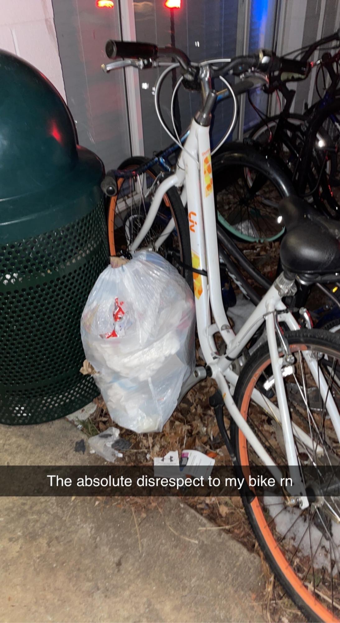 Giant Flourish White