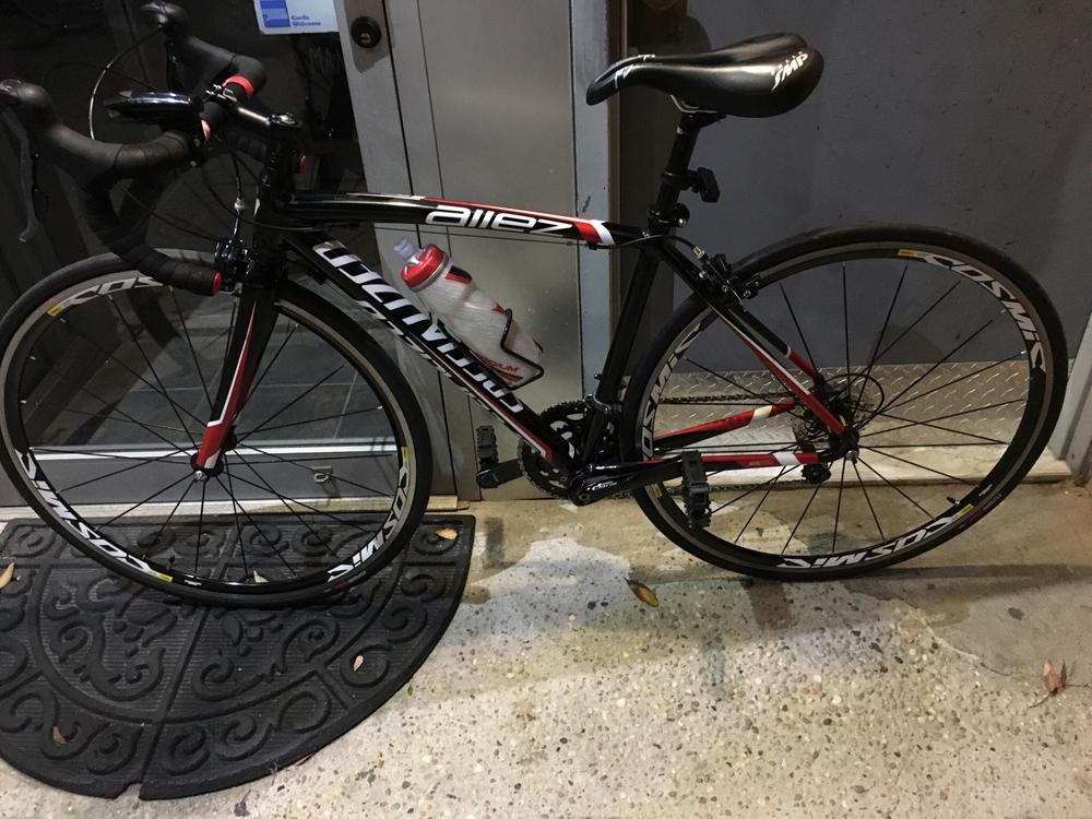 2015 Specialized Allez Black, Red, and White