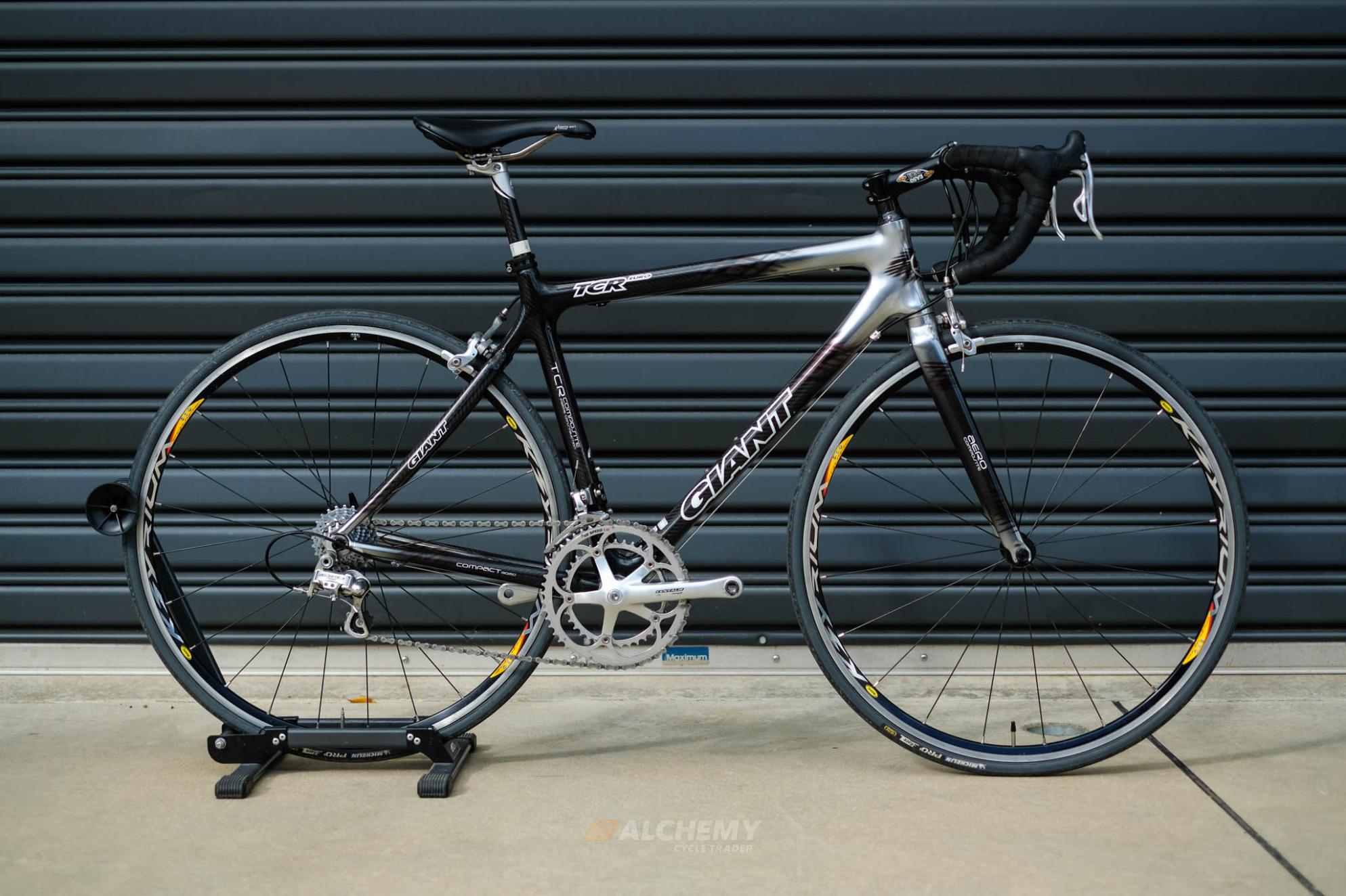 2005 Giant Carbon TCR Euro Brown and Silver, gray or bare metal