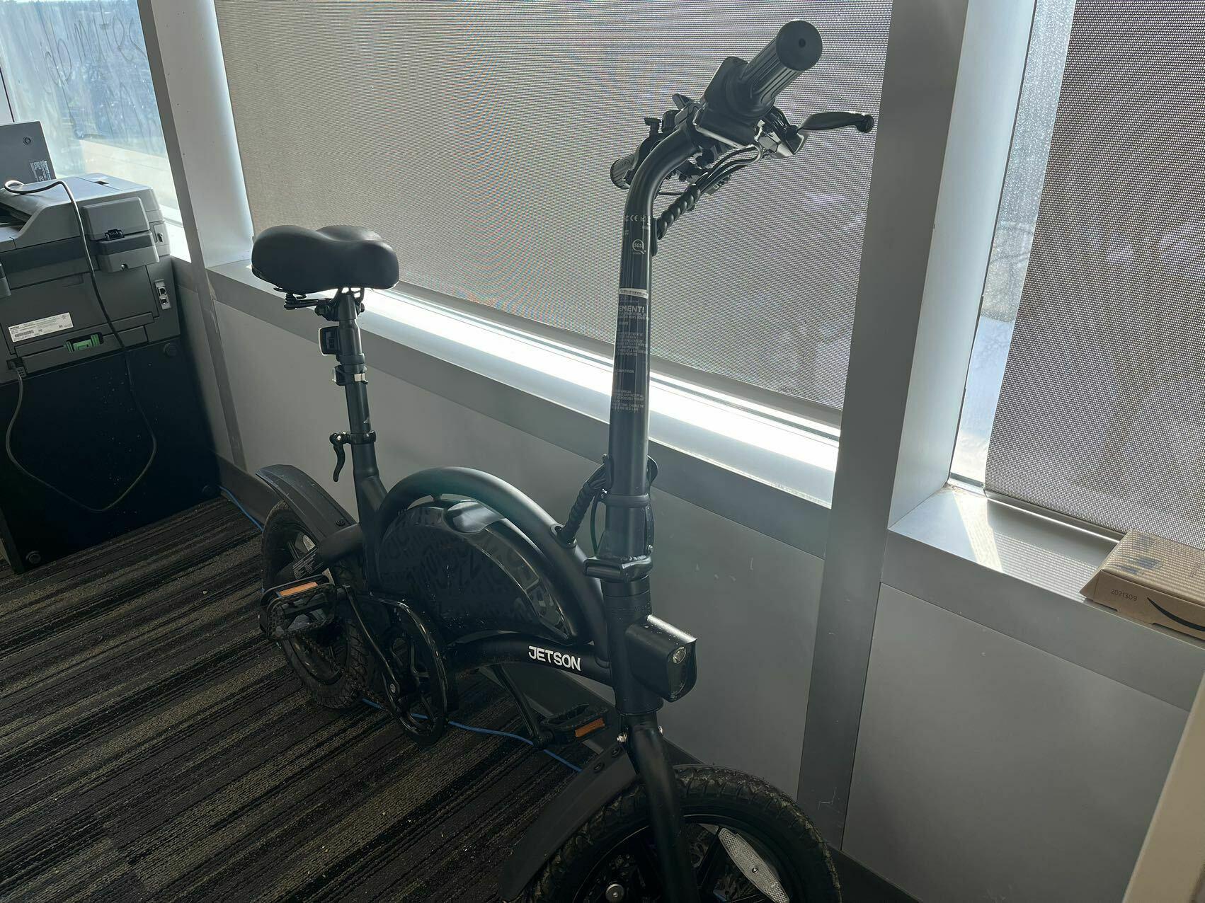 Jetson 227322231054031 personal mobility device (electric unicycle, etc) Black