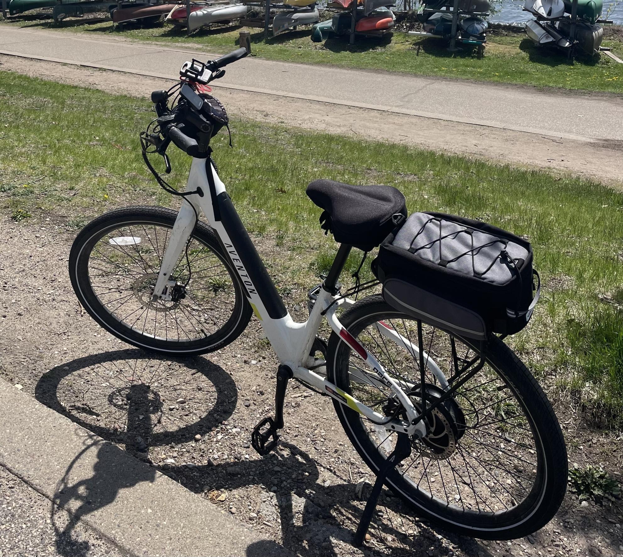 Aventón Pace 500 City Cruiser Step Through White