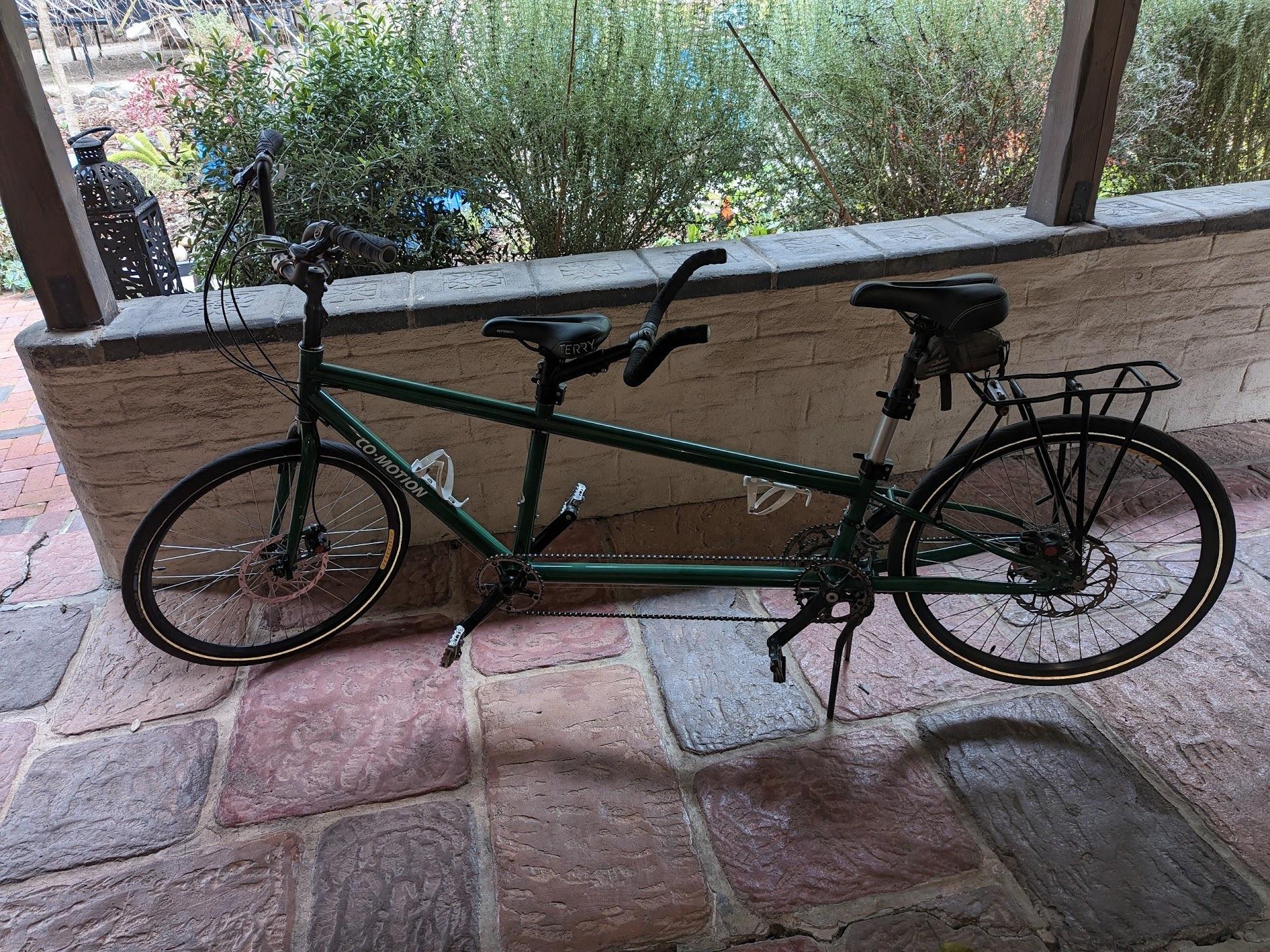 Co-Motion Green