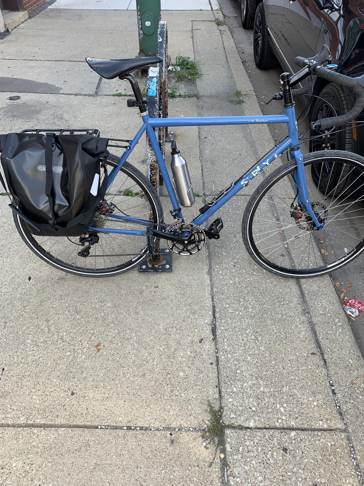 2016 Surly Disc Trucker Blue