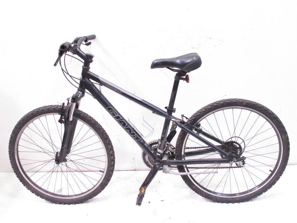 2006 Giant Boulder Black