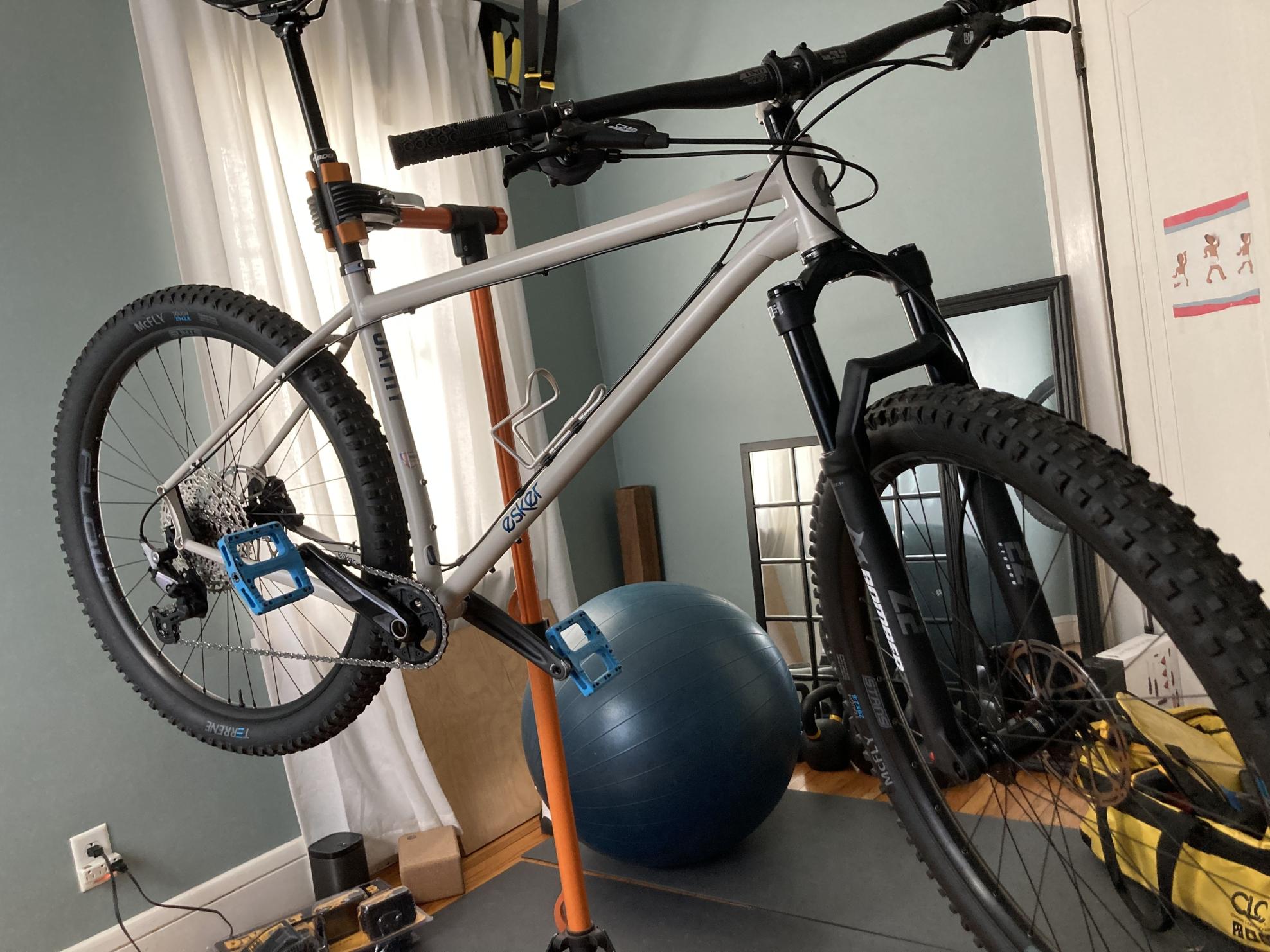 2021 Esker Japhy White