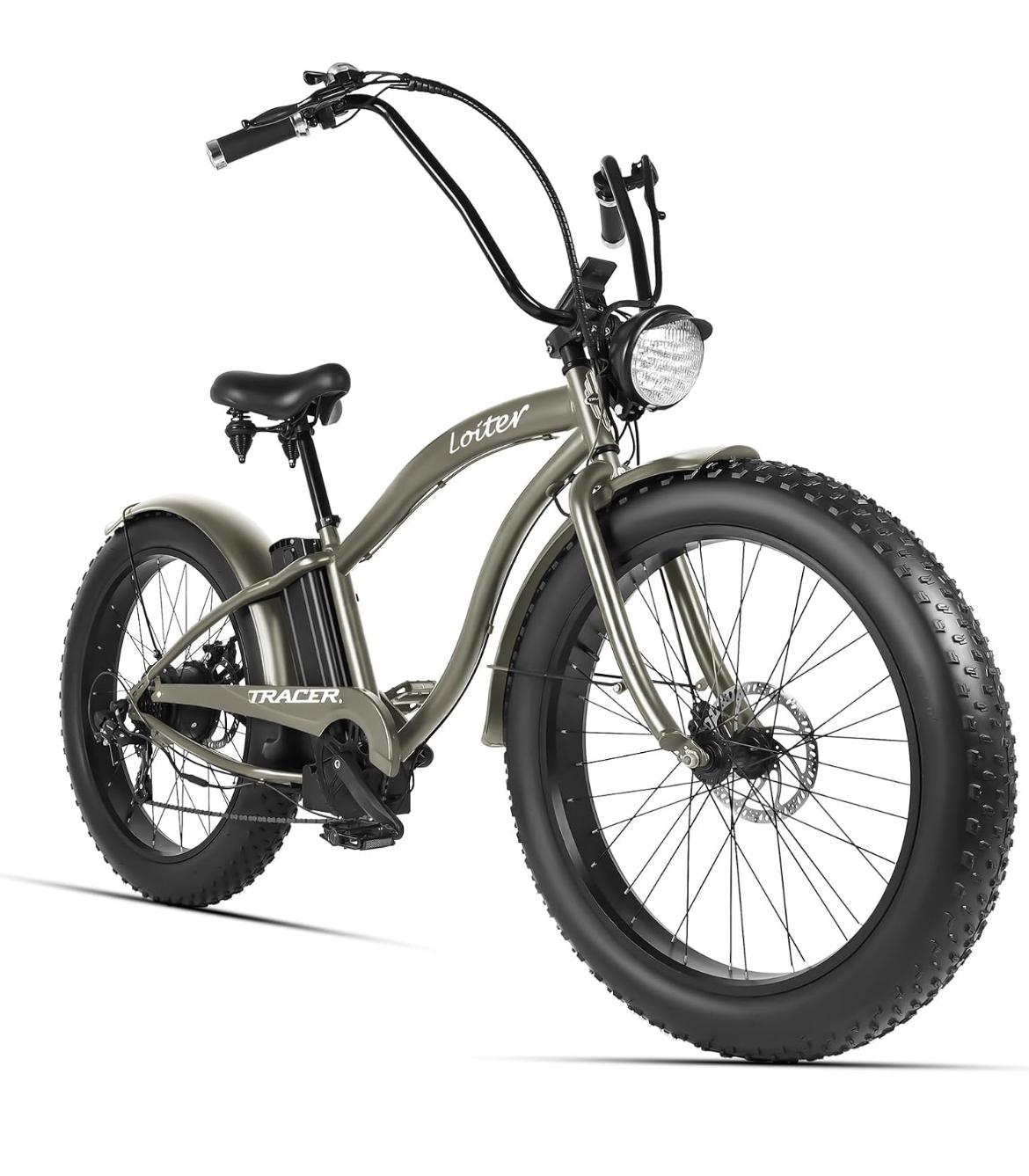 2025 Tracer Loiter Silver, gray or bare metal