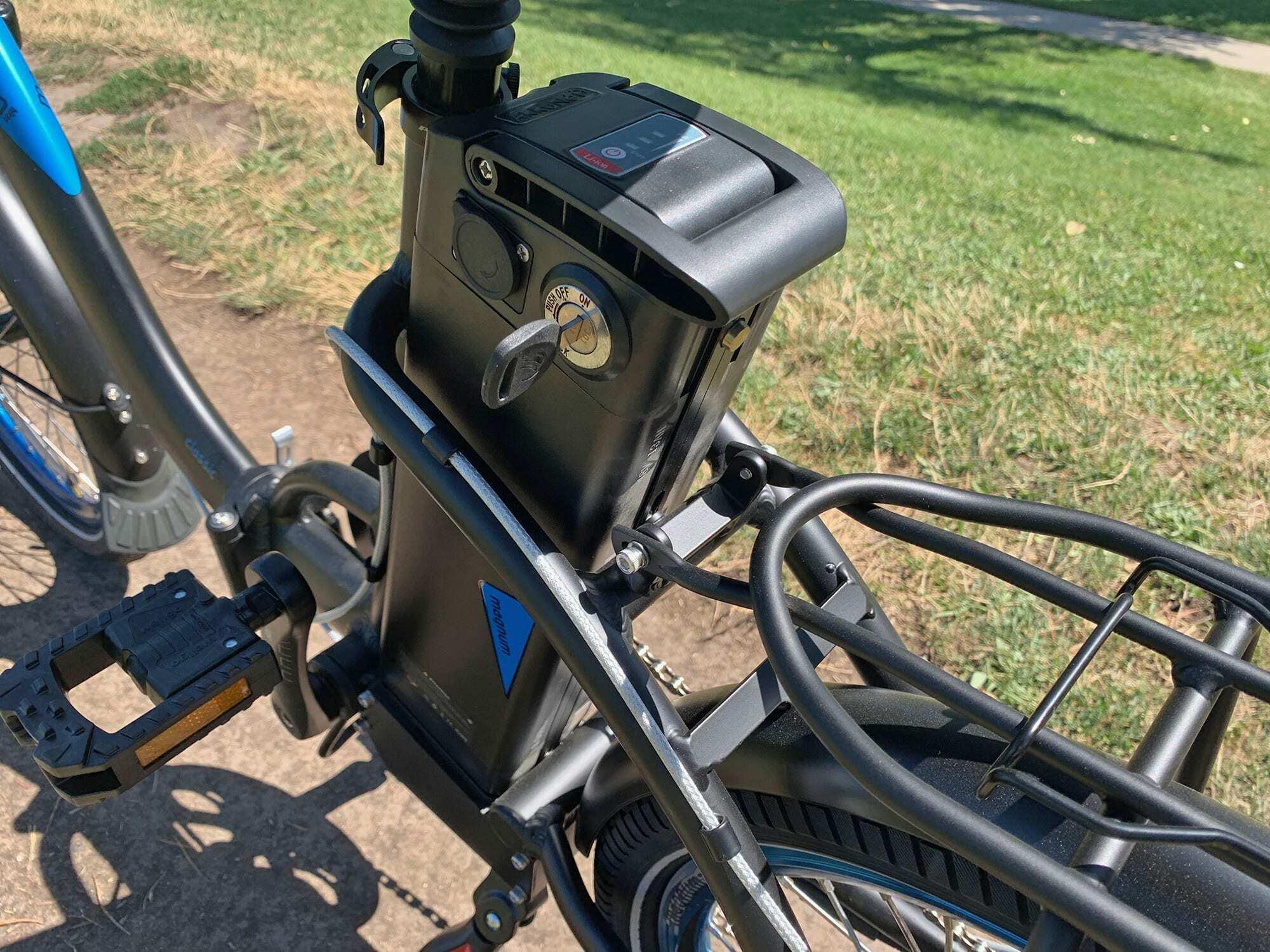 2018 Magnum Bikes Classic II Low Step Black and Blue