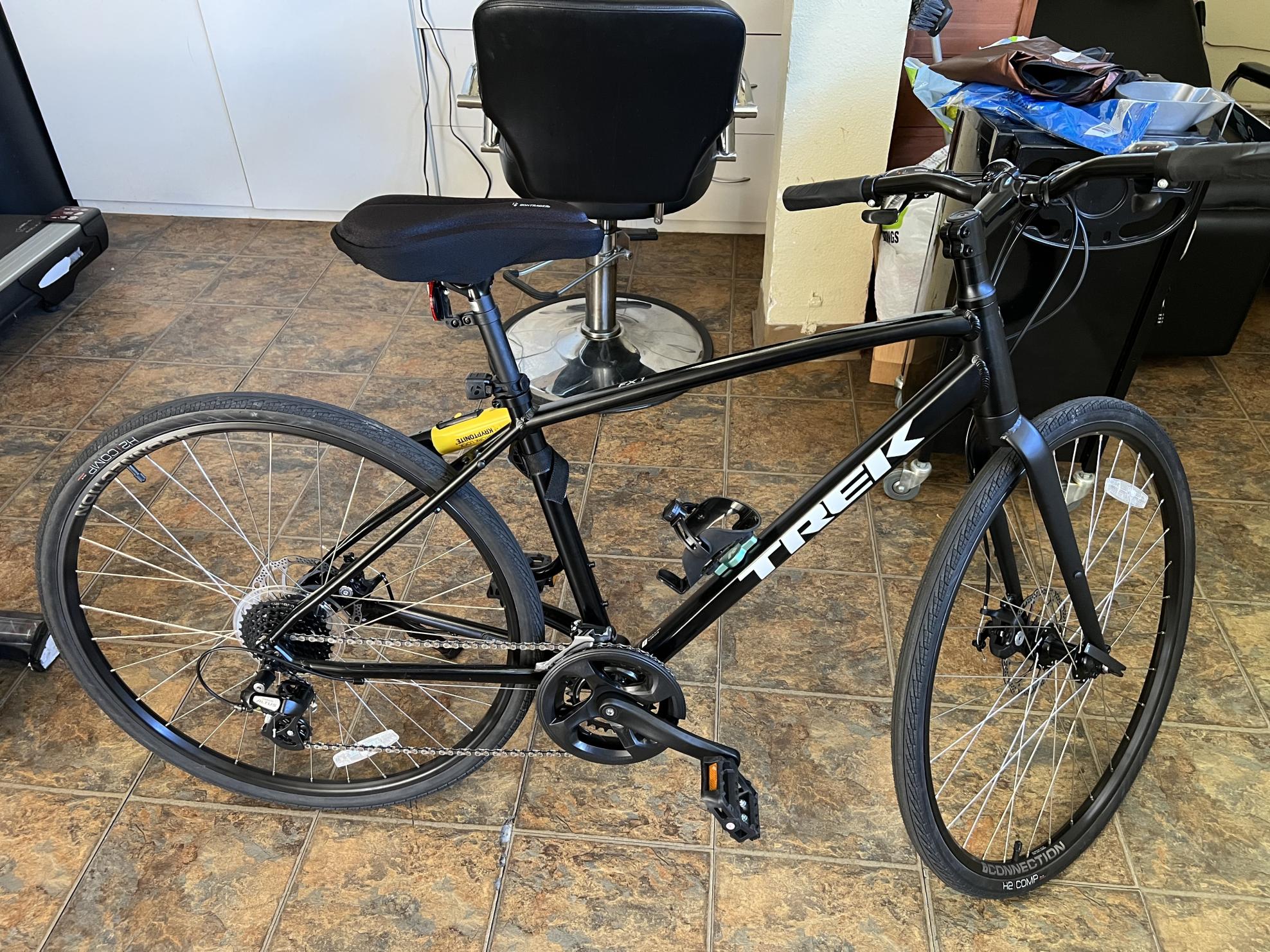 2022 Trek FX 1 Black